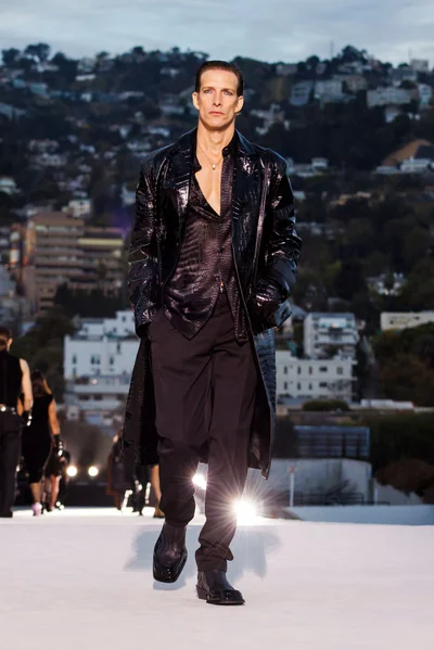 Look 38